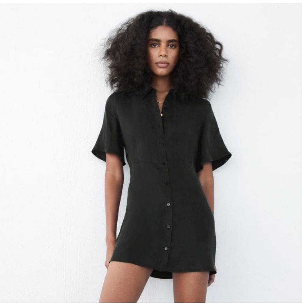 Black dress from Zara. New with tags. size small but fits like an extra small.